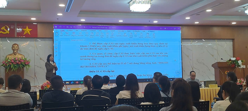Tham dự Hội nghị lấy ý kiến dự thảo 02 Thông tư quy định Quy tắc xuất xứ hàng hoá trong Hiệp định Thương mại tự do giữa Cộng hoà xã hội chủ nghĩa Việt Nam và Liên minh châu Âu và Hội nghị tuyên truyền phổ biến hướng dẫn triển khai thực hiện phân quyền, phân cấp về lĩnh vực xuất xứ hàng hóa